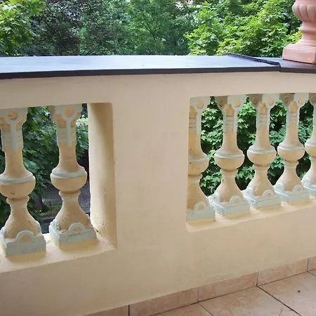 Art Nouveau Treasure *