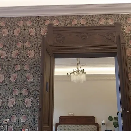 Art Nouveau Treasure * Prága