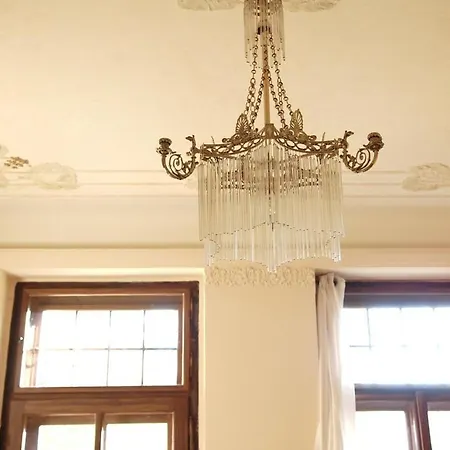 Art Nouveau Treasure *